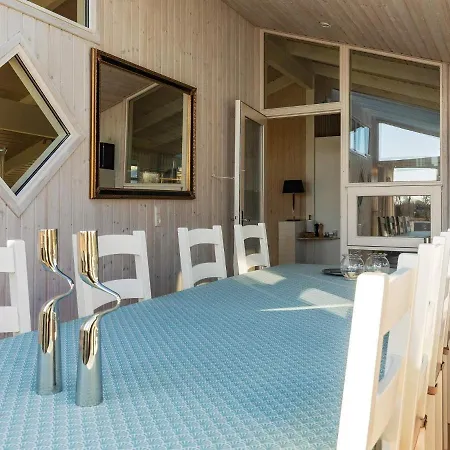 6 Person Holiday In 펜션 스트랜비